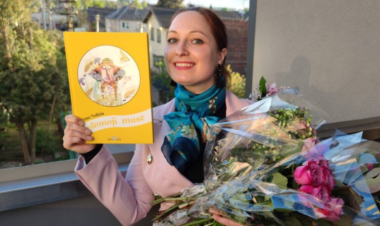 Rasa Night creative evening. First book-launch/concert of her poetry book “Yellow Fly” at J.Zikaro house-museum, Kaunas, Lithuania, 10 May 2025. The author also entertained thepublic by performing jazz songs.